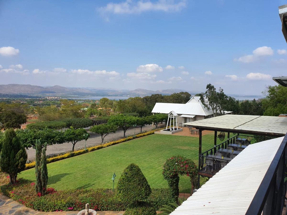 Villa Paradiso Hartbeespoort Exterior photo